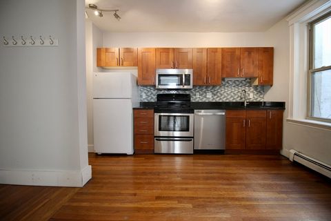 Photo of 32 Ransom Rd #4, Boston, MA 02135 (MLS # 73474206)