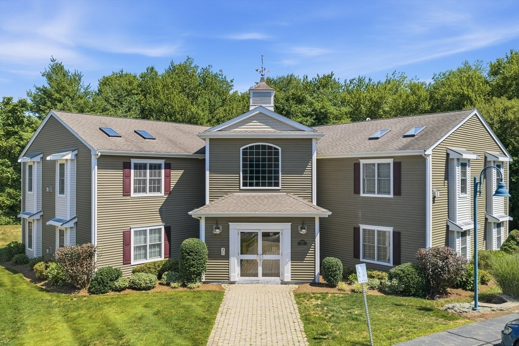 215 Longmeadow Rd #104, Taunton, MA Photo #1