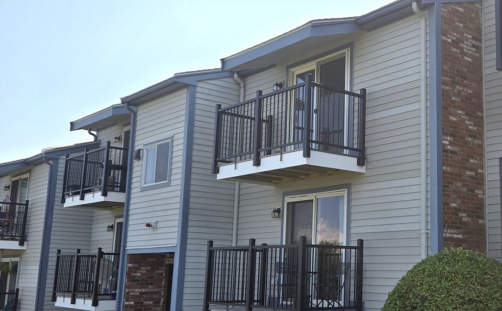 1175 Nantasket Ave 6