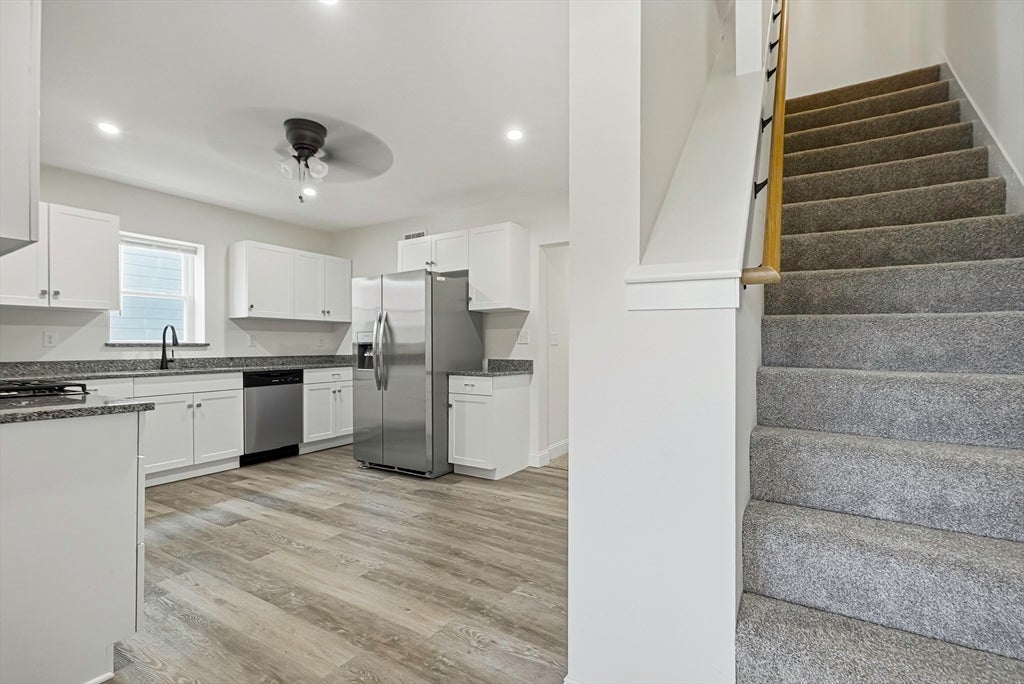 5-7 Oak St