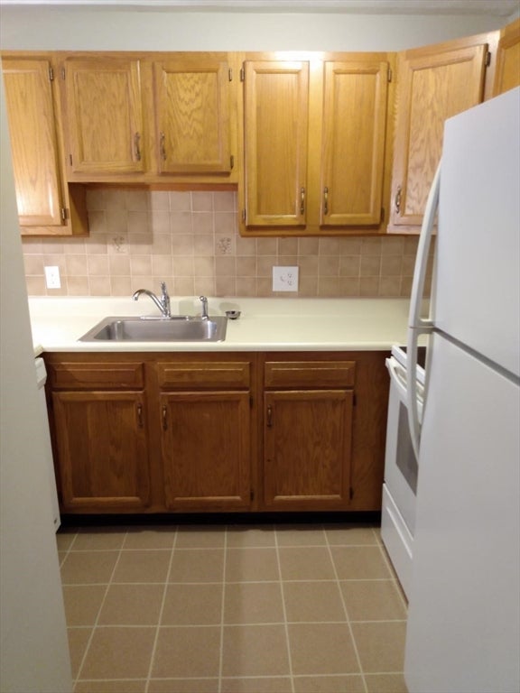 616 Boston Post Rd E RD #7, Marlborough, MA, 616 Boston Post Rd E RD #7, Marlborough, MA Photo #2
