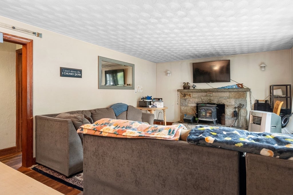 54 Stockholm Avenue, Rockport, MA, 54 Stockholm Avenue, Rockport, MA Photo #8