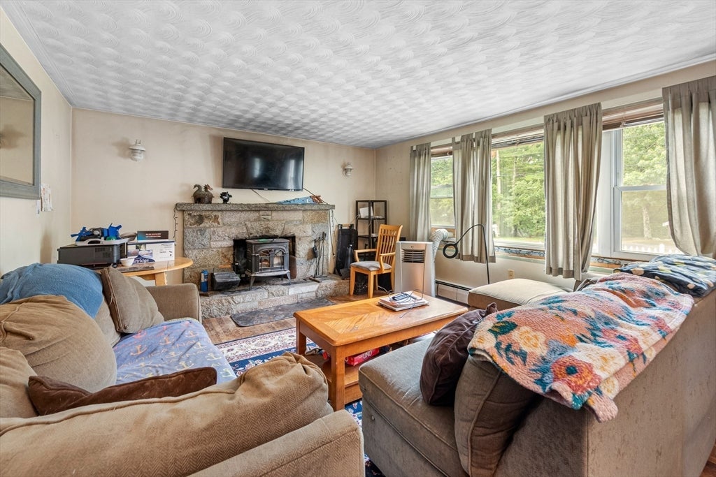 54 Stockholm Avenue, Rockport, MA, 54 Stockholm Avenue, Rockport, MA Photo #9