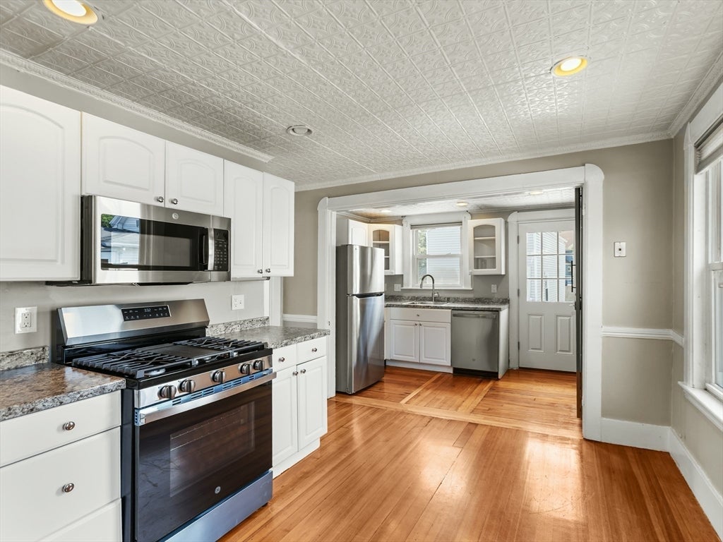 481 Humphrey St, Swampscott, MA, 481 Humphrey St, Swampscott, MA Photo #10