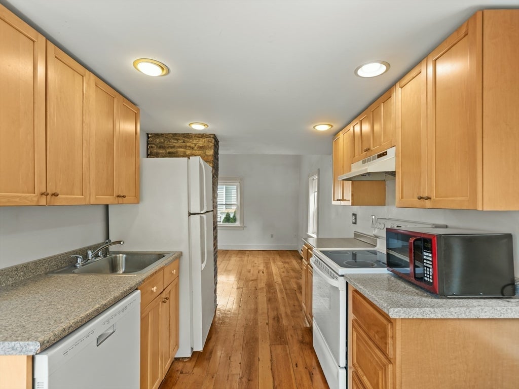 481 Humphrey St, Swampscott, MA, 481 Humphrey St, Swampscott, MA Photo #31