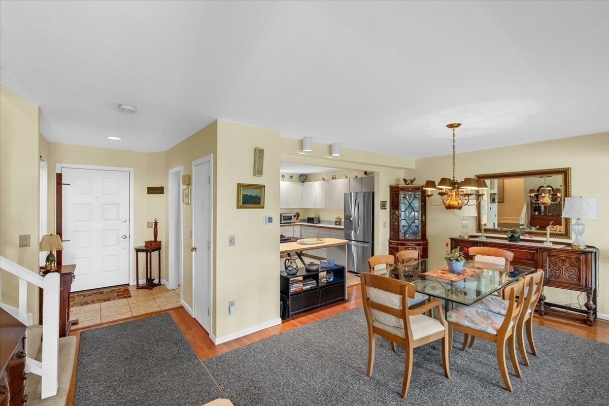 30 Woodbury St 30