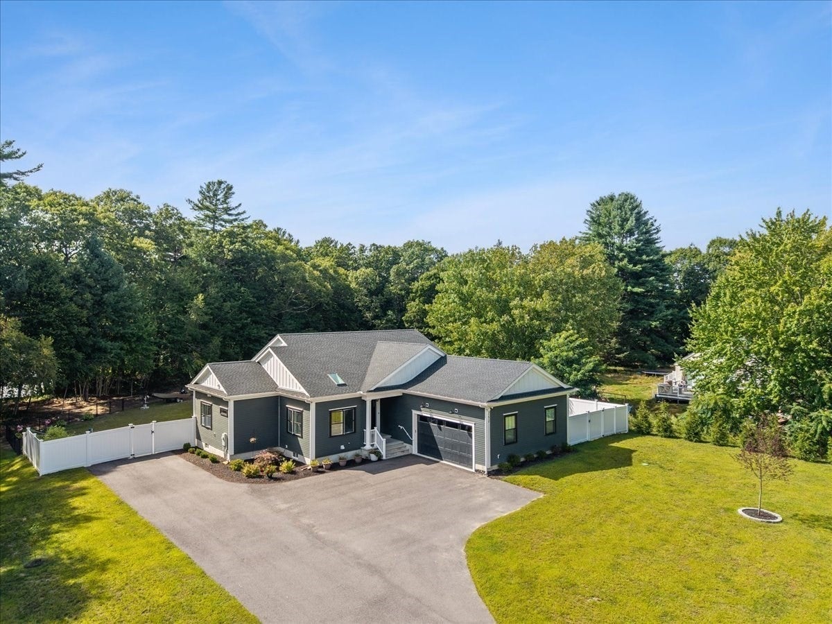 252 Scadding St, Taunton, MA Photo #33