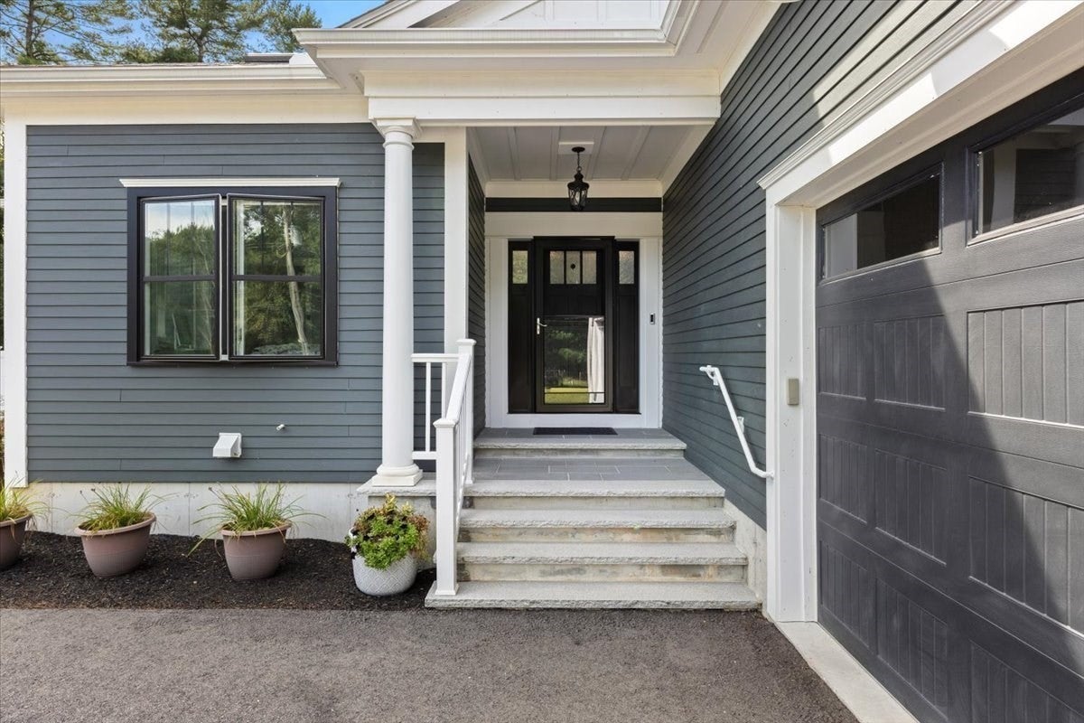 252 Scadding St, Taunton, MA Photo #7