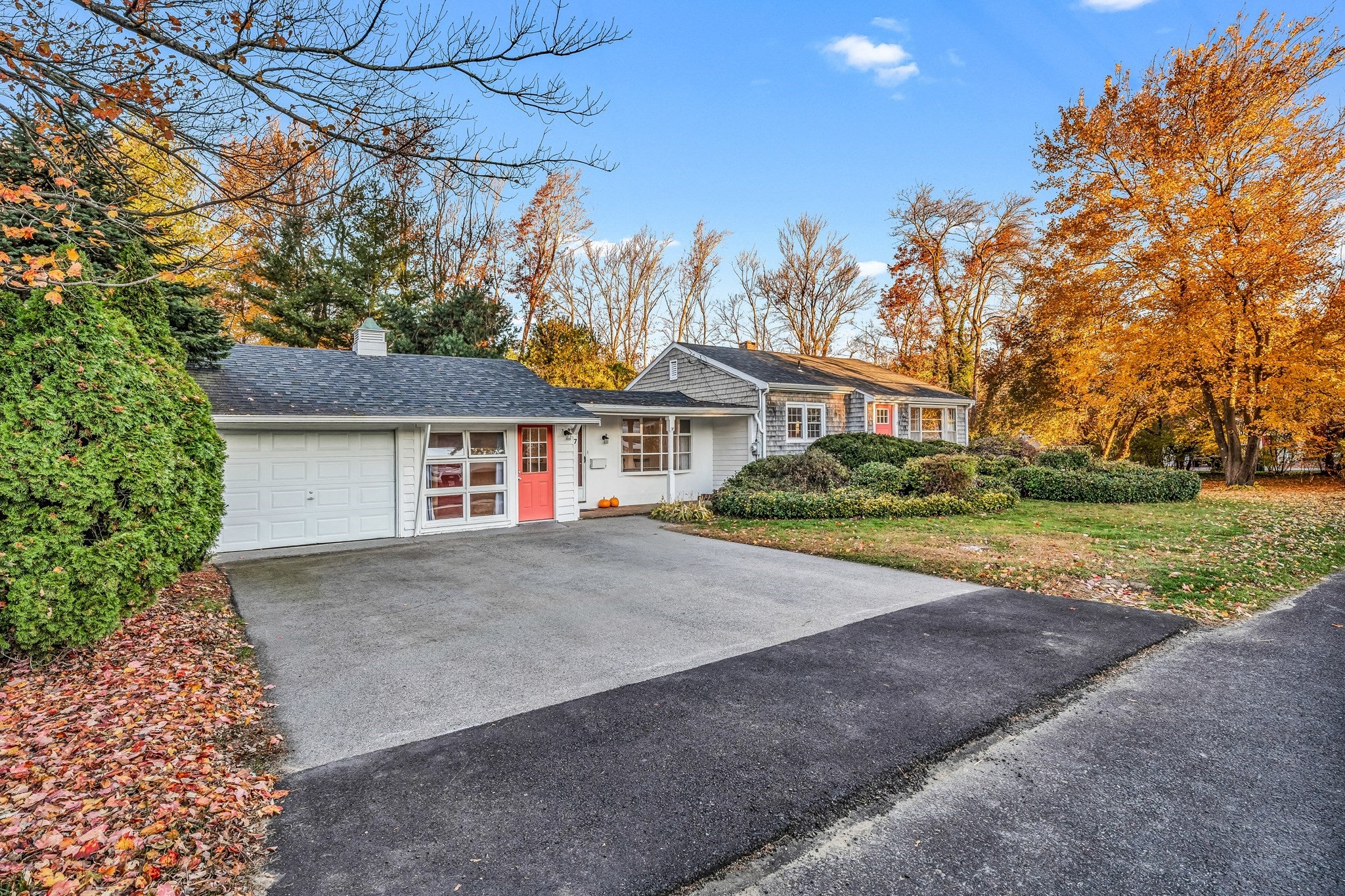 7 Meaders Ln