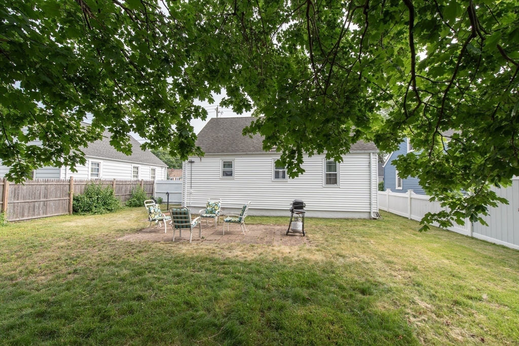 438 Beverage Hill Ave