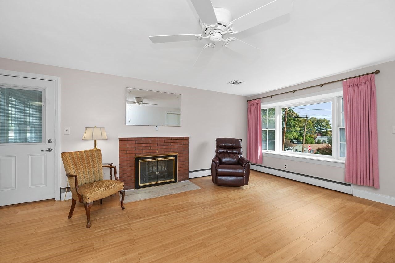265 Temple Road, Waltham, MA Photo #6