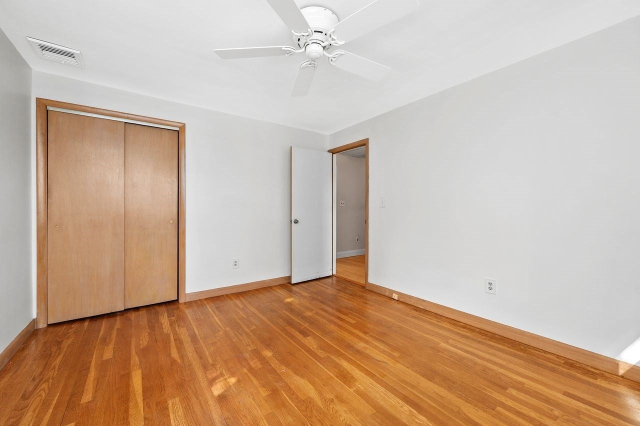 265 Temple Road, Waltham, MA Photo #17