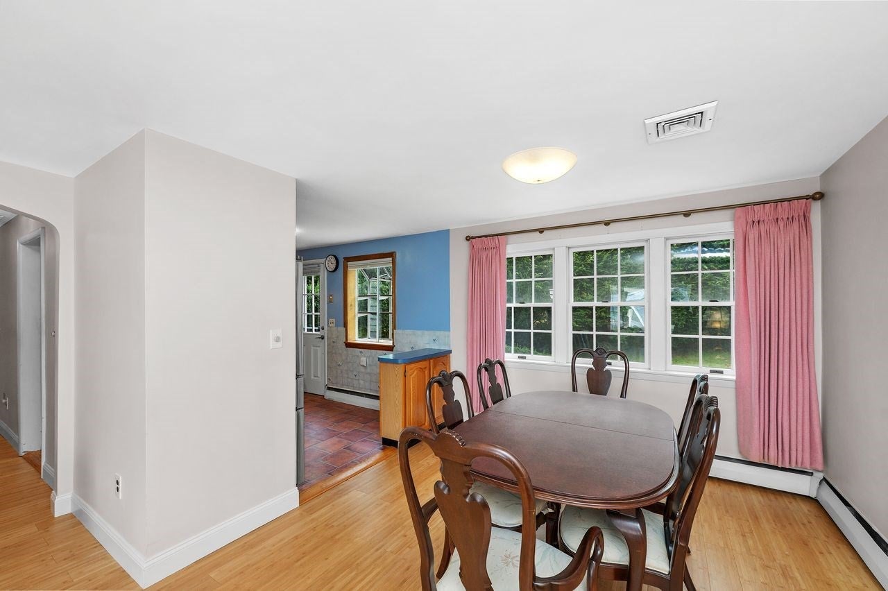 265 Temple Road, Waltham, MA Photo #23