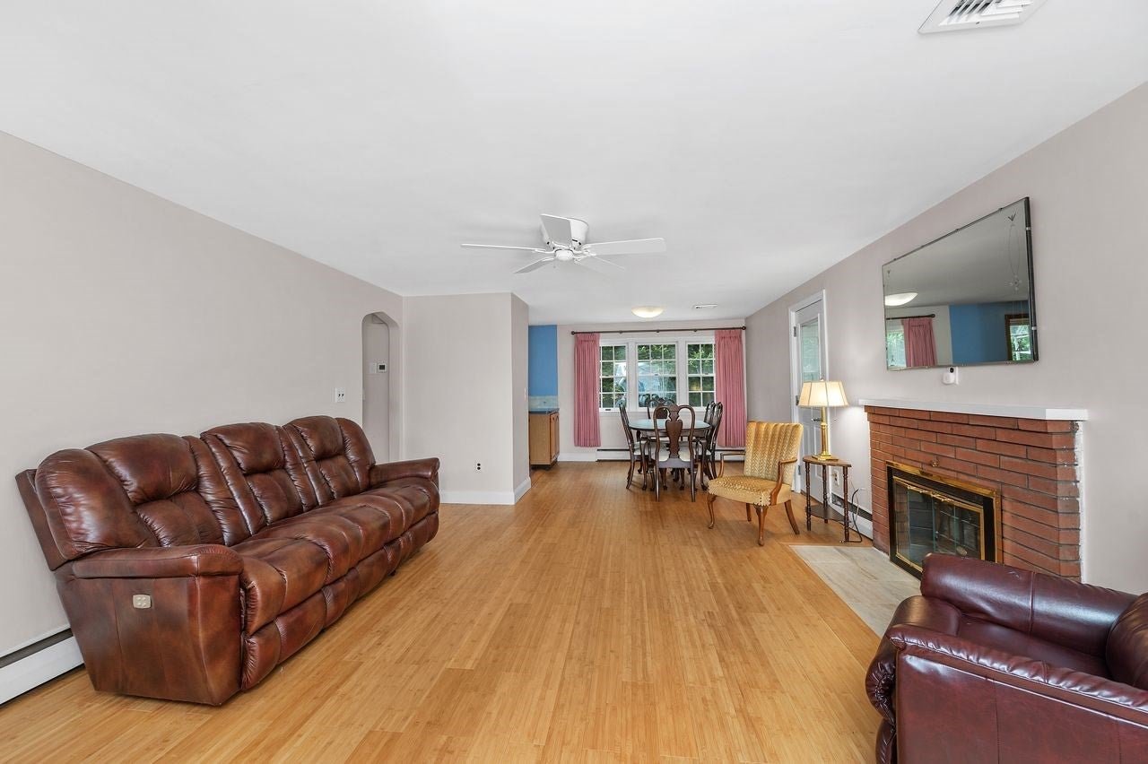 265 Temple Road, Waltham, MA Photo #7