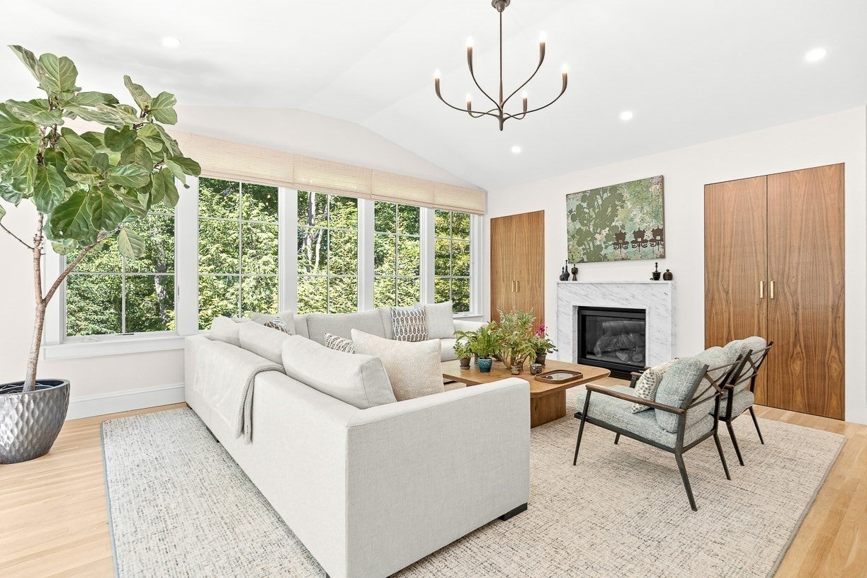 39 Fairbanks Ave, Wellesley, MA Photo #16