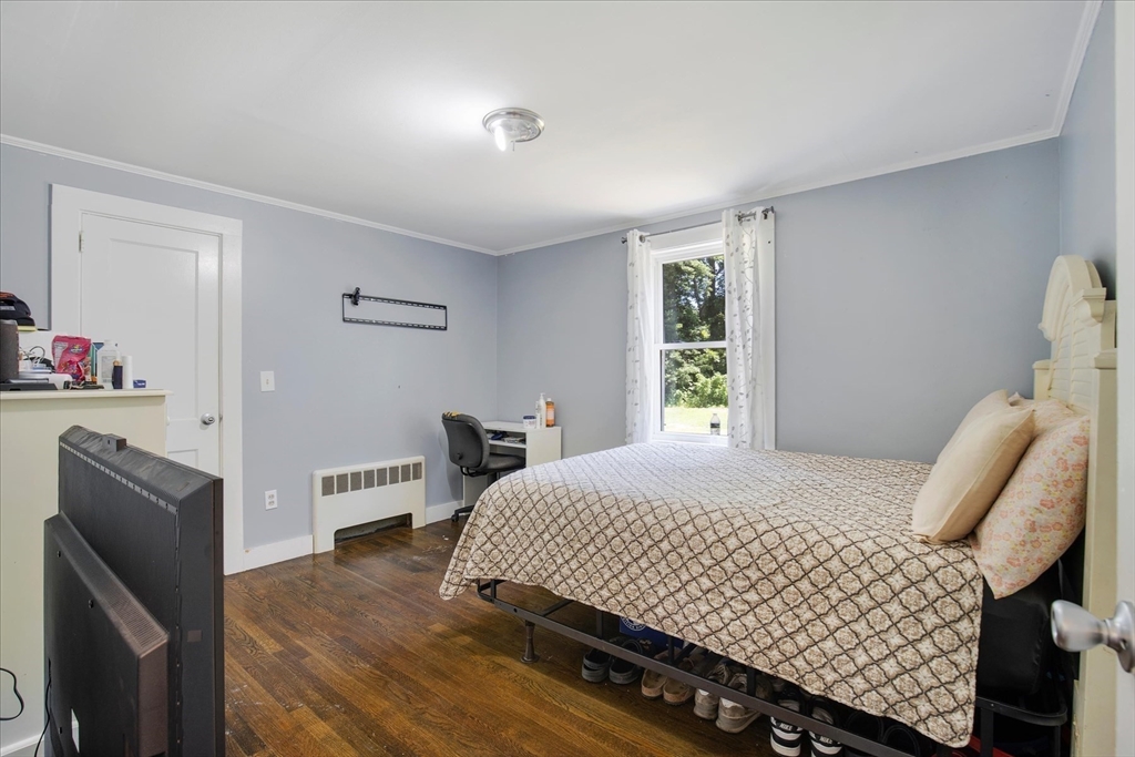 160 Lincoln Rd, Barnstable, MA Photo #13
