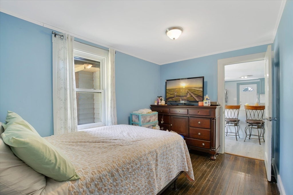 160 Lincoln Rd, Barnstable, MA Photo #11