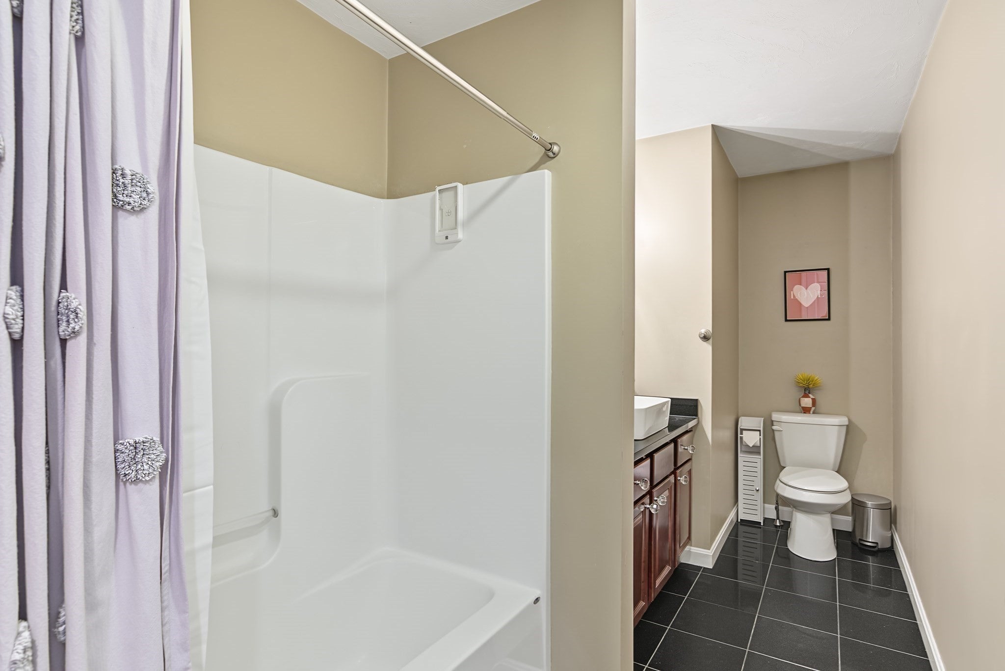 6 Greenhalge St, Worcester, MA Photo #13