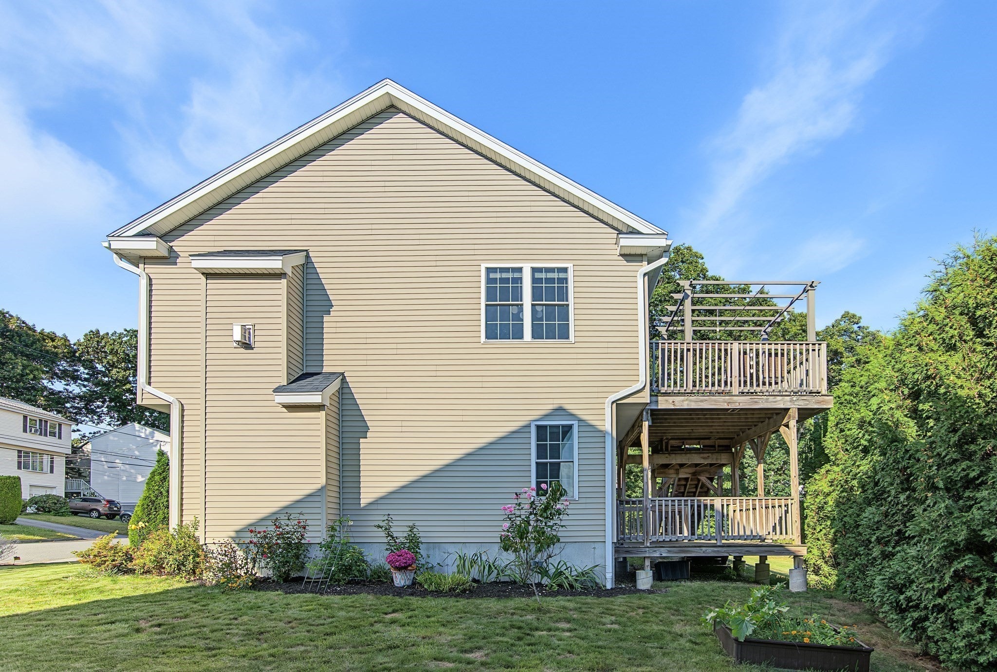 6 Greenhalge St, Worcester, MA Photo #33