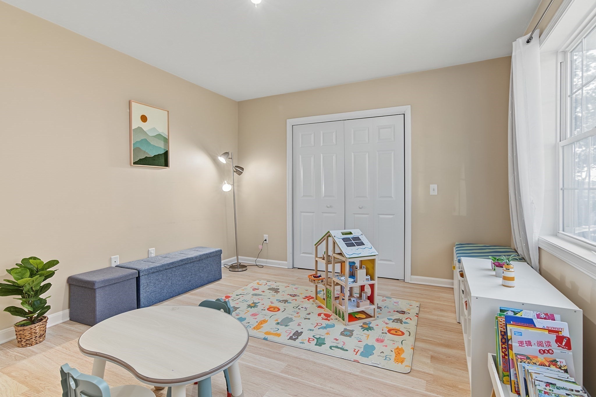 6 Greenhalge St, Worcester, MA Photo #28