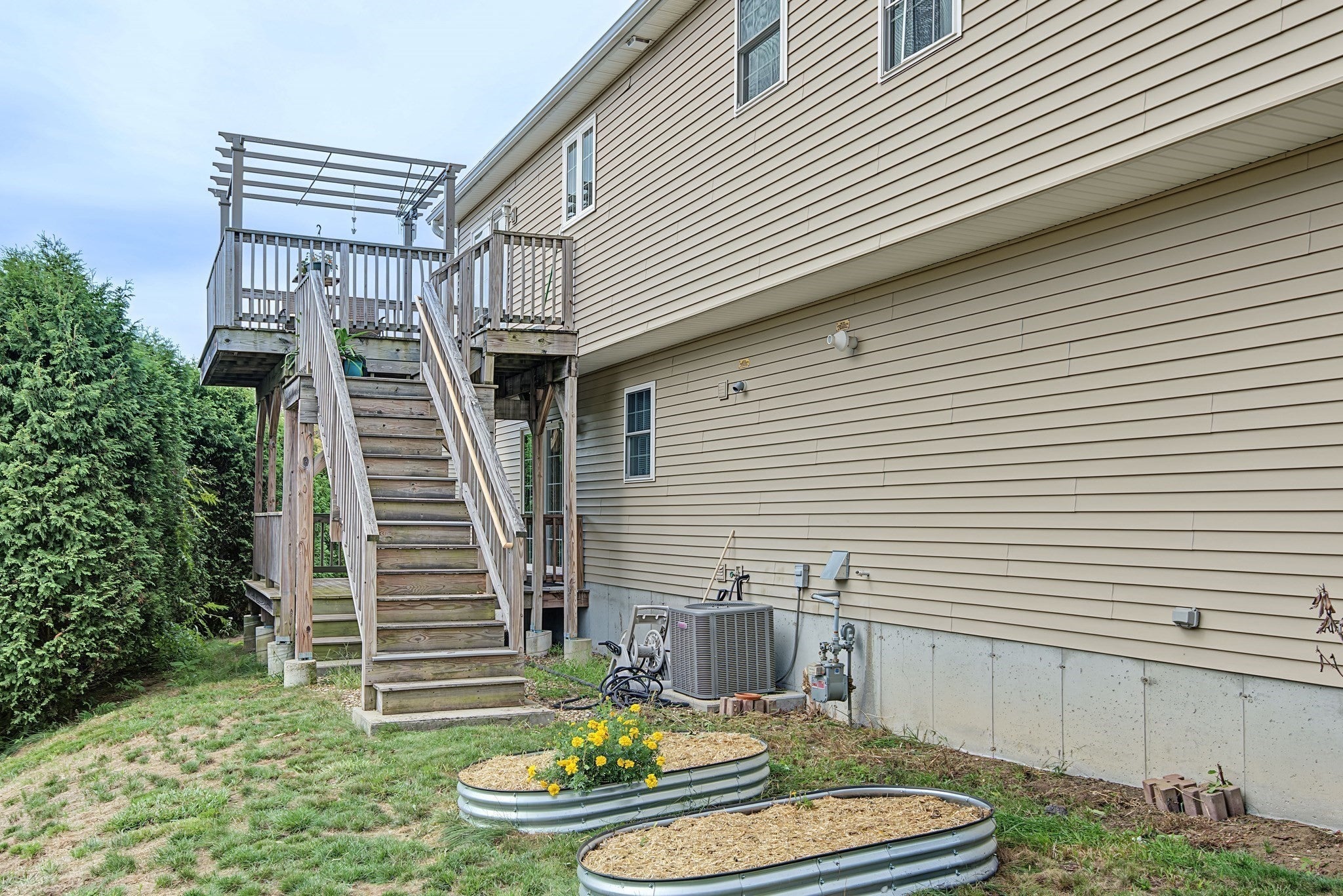 6 Greenhalge St, Worcester, MA Photo #34