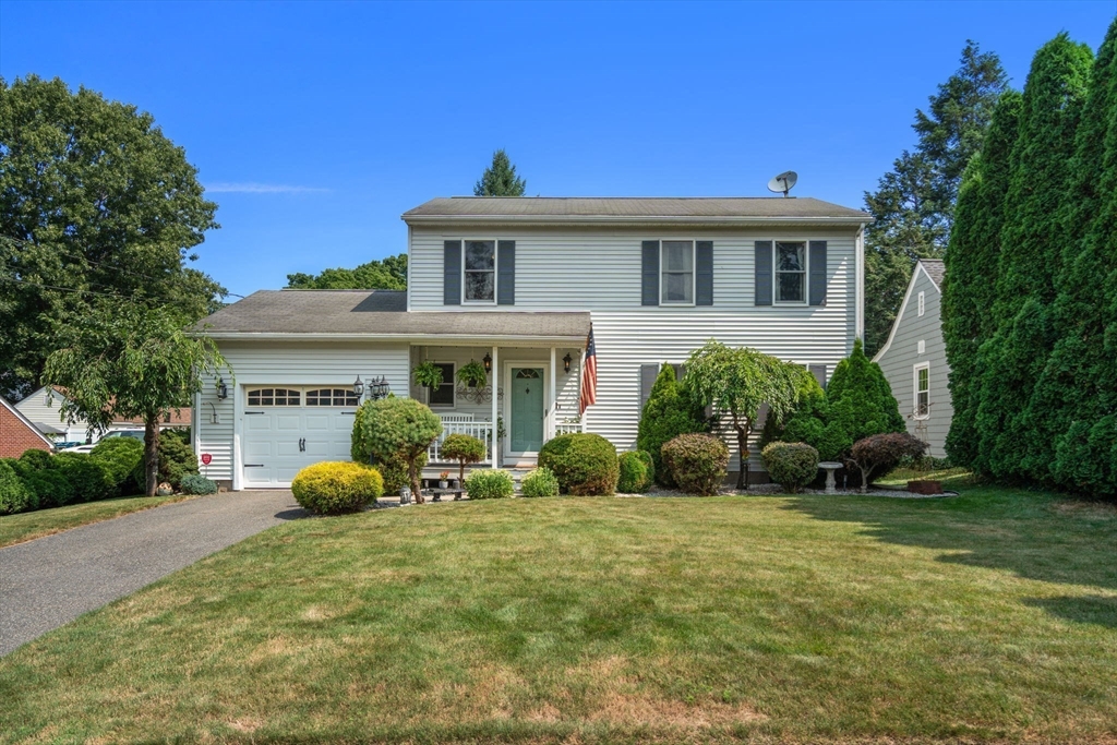 Photo 1 of 39 — 44 Fallston St, Springfield, MA 01119