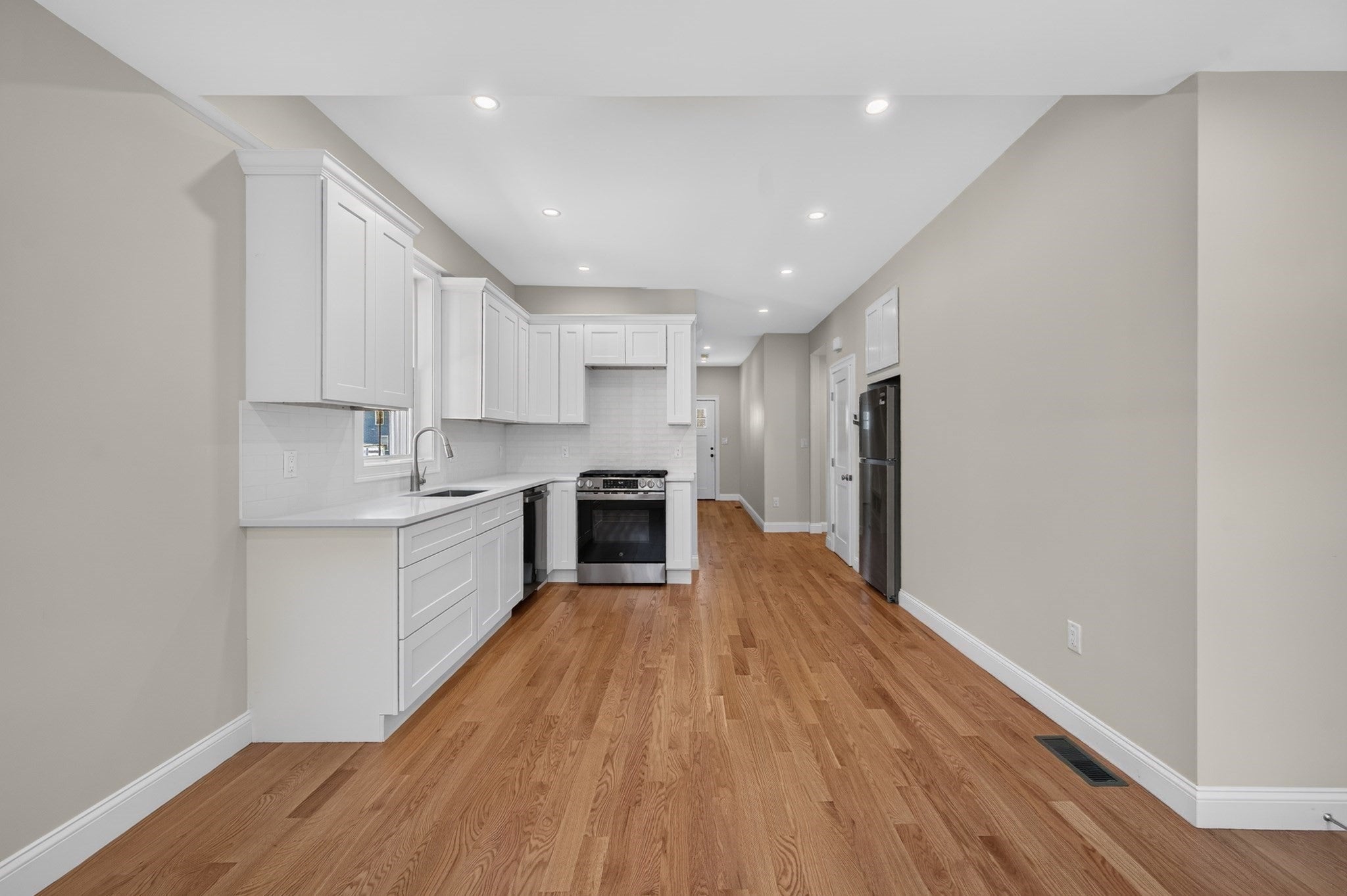 25 Richfield ST #1, Boston, MA Photo #6