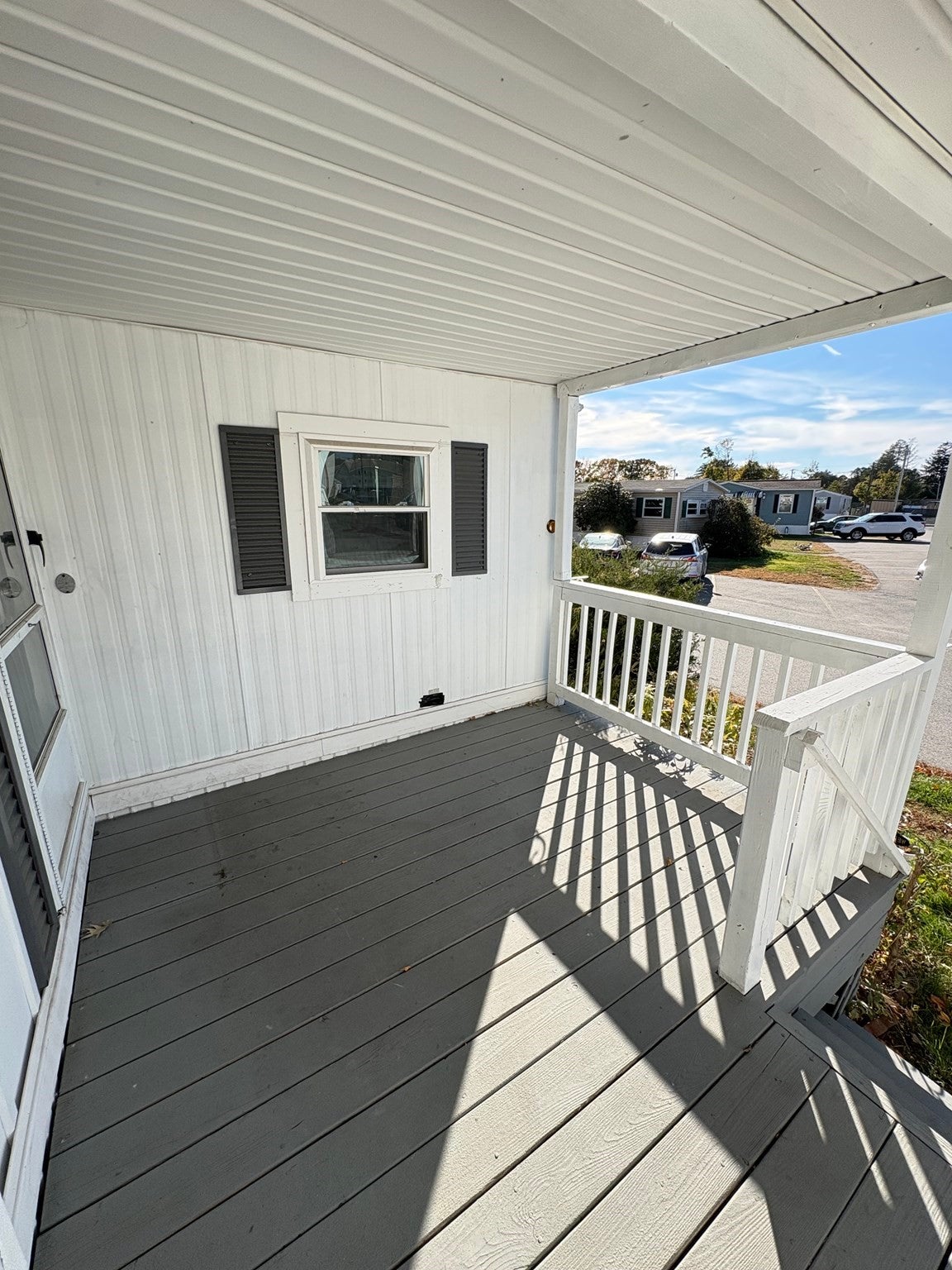 14 Mustang Ave