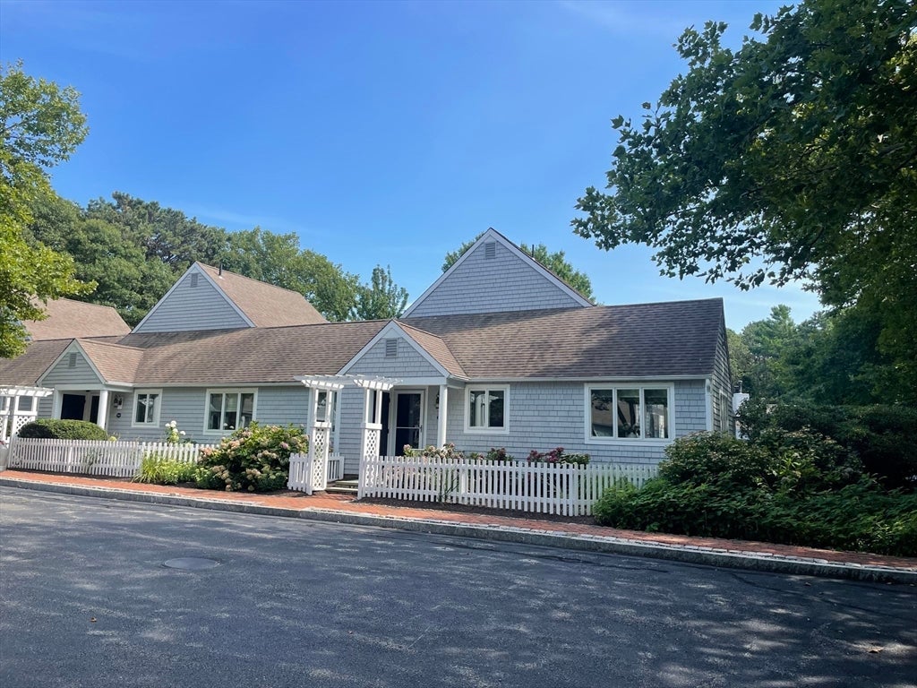 100 Mid-Iron WAY #7018, Mashpee, MA, 100 Mid-Iron WAY #7018, Mashpee, MA Photo #2