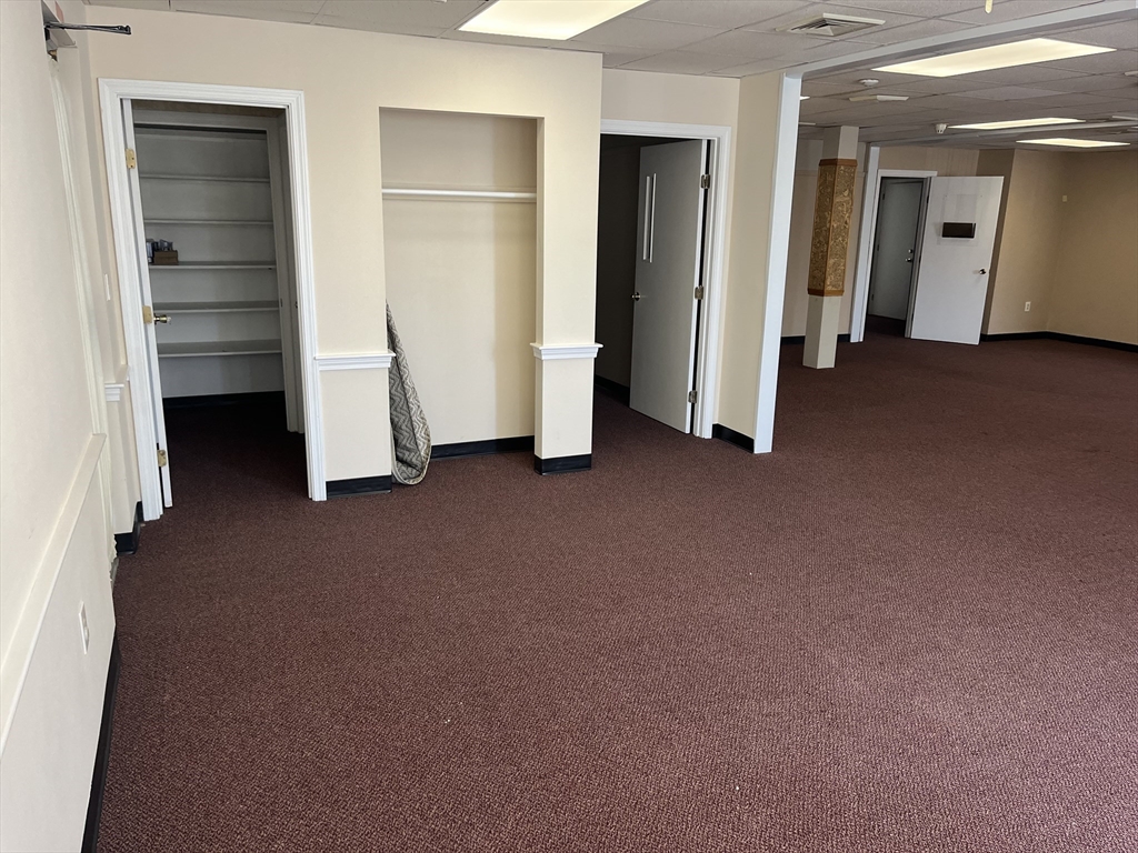 505 Nashua Road 3-4