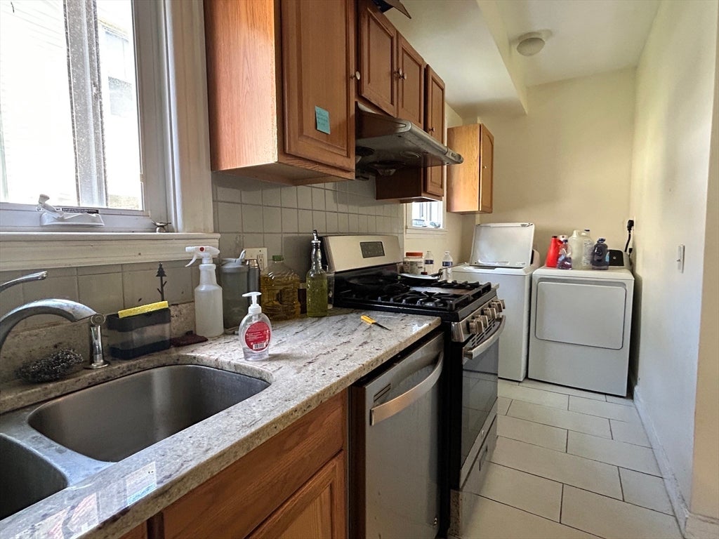 57 Judson St 2