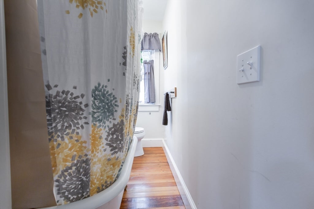 44 Slocum St, Acushnet, MA Photo #17