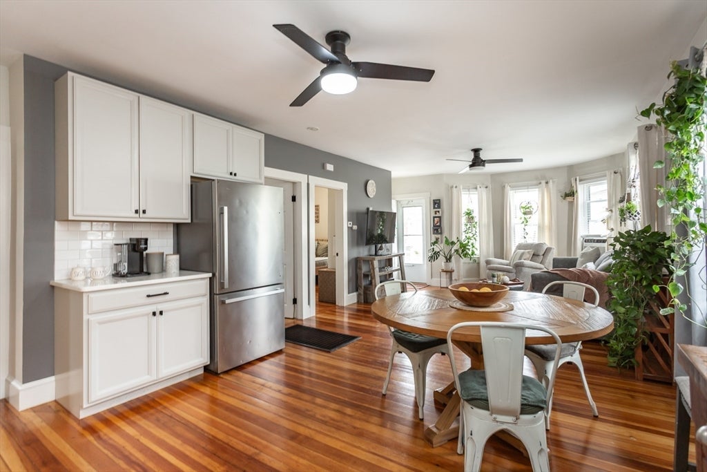 44 Slocum St, Acushnet, MA Photo #4