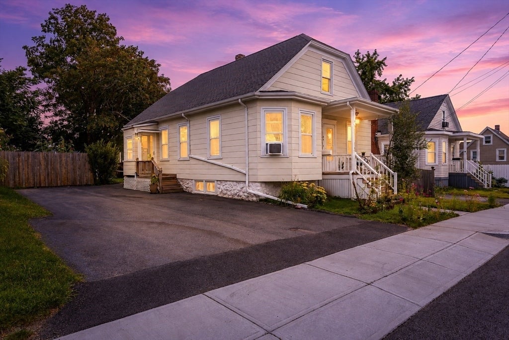44 Slocum St, Acushnet, MA Photo #1