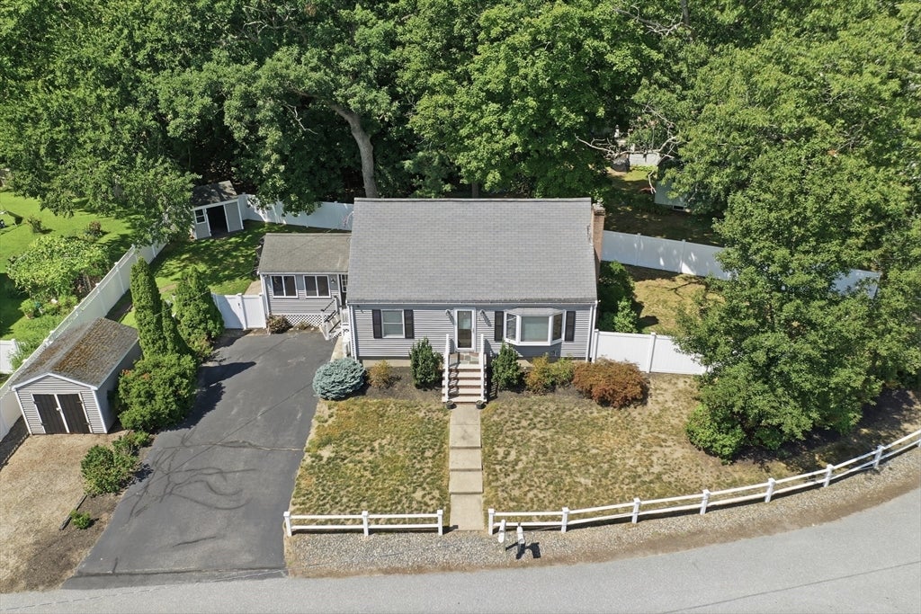 Photo of 1 Springwell Road, Billerica, MA