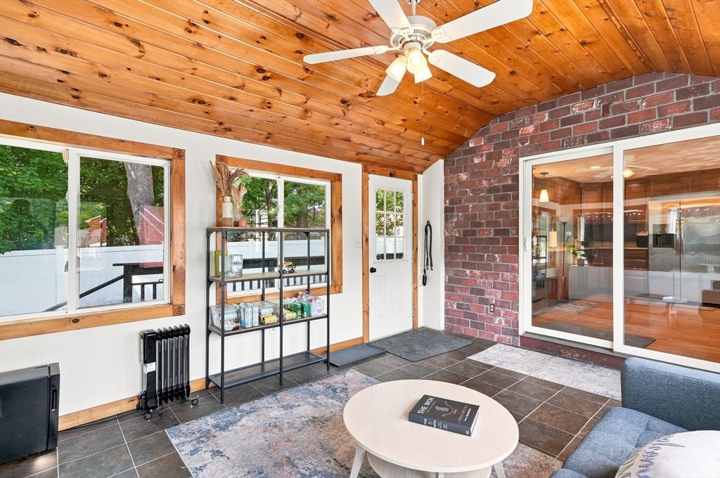 1 Springwell Road, Billerica, MA Photo #18