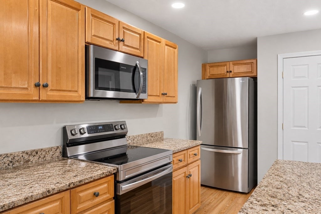 172 South St #172, Northborough, MA, 172 South St #172, Northborough, MA Photo #16
