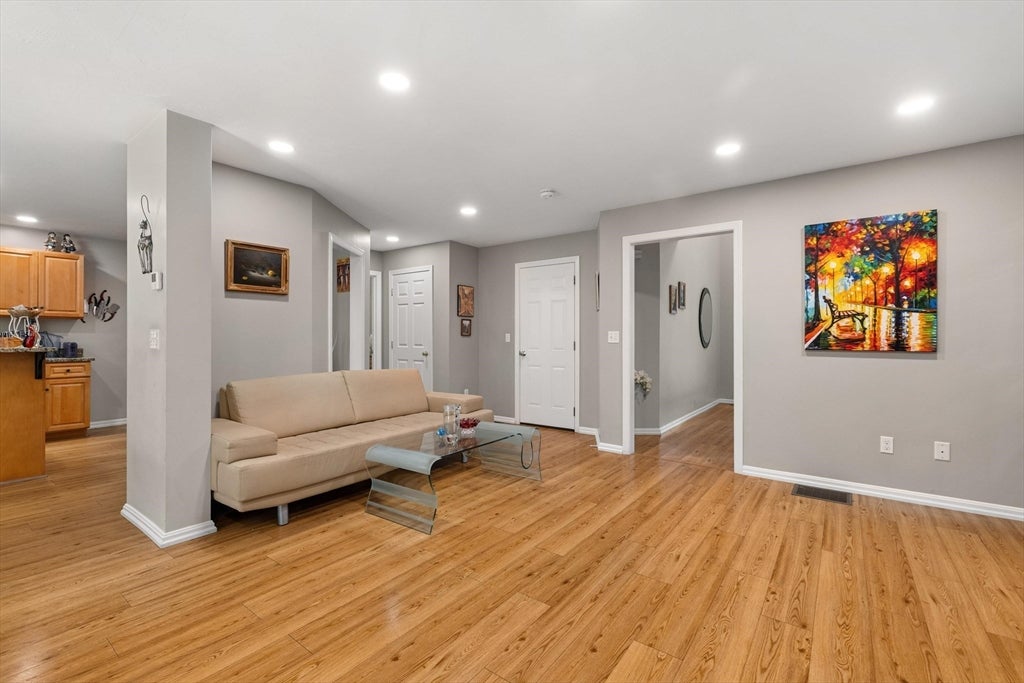172 South St #172, Northborough, MA, 172 South St #172, Northborough, MA Photo #6