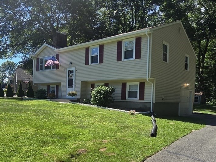 135 Red Fox Dr
