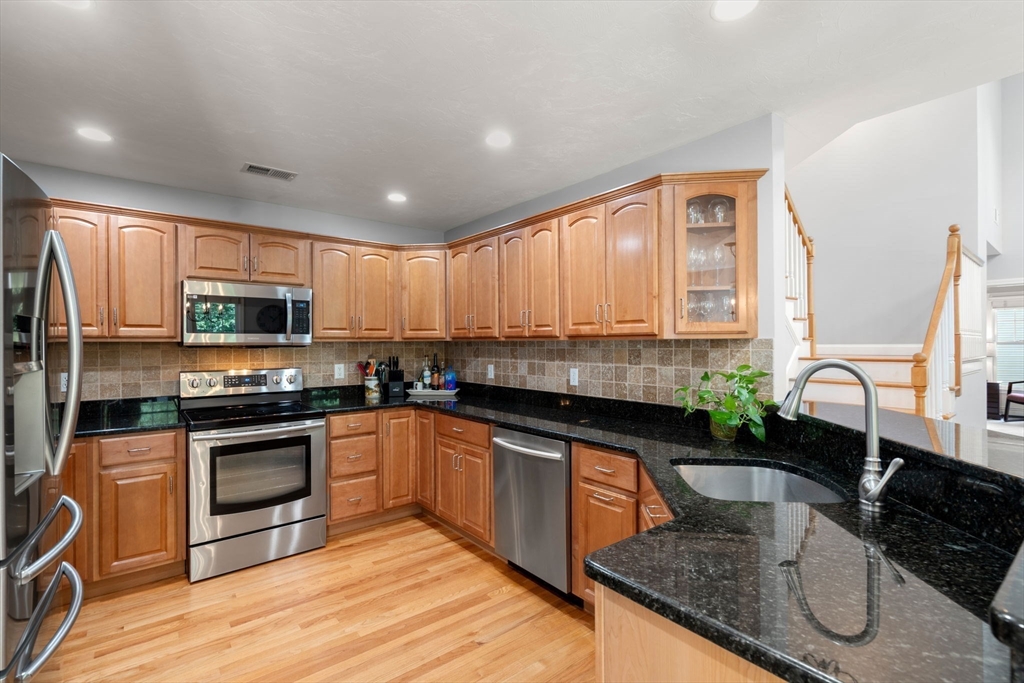 51 Holly Cir 51