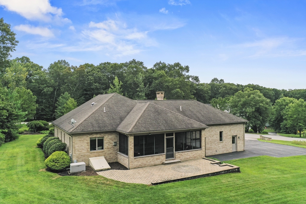 9 Gerry Dr