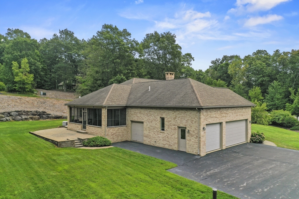 9 Gerry Dr