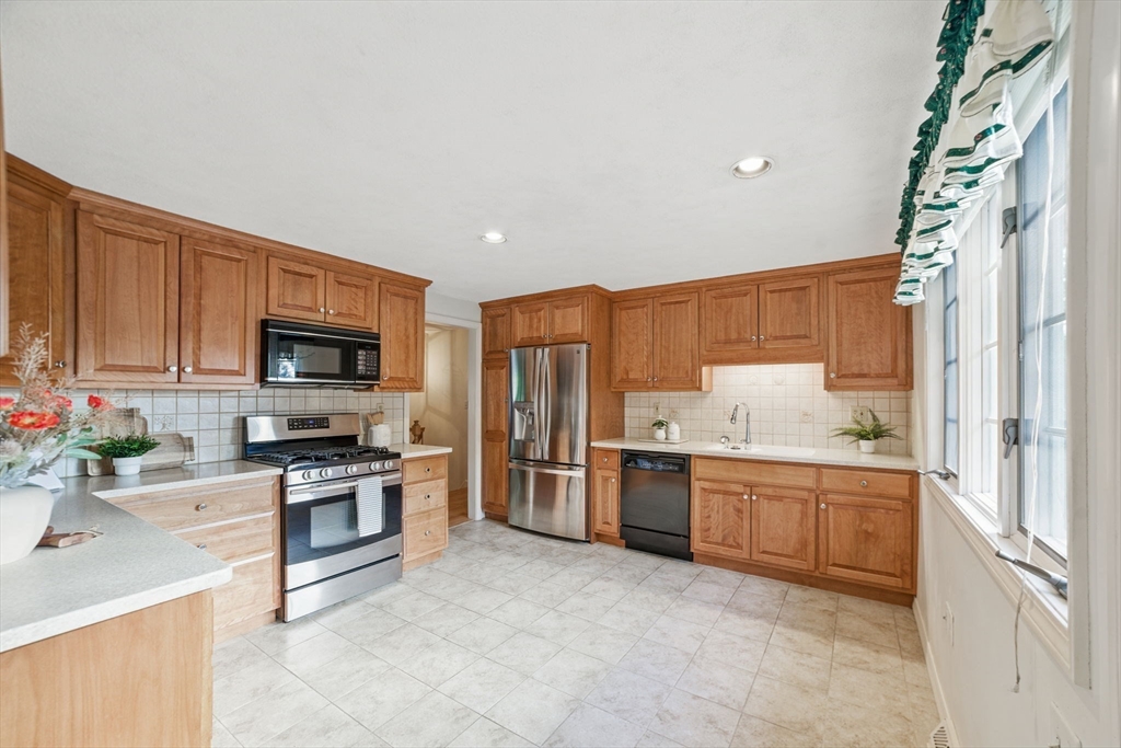 8 Ware Rd