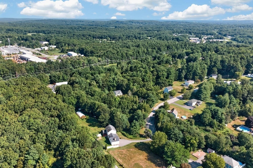 6 Paddock Lane, Dracut, MA Photo #39