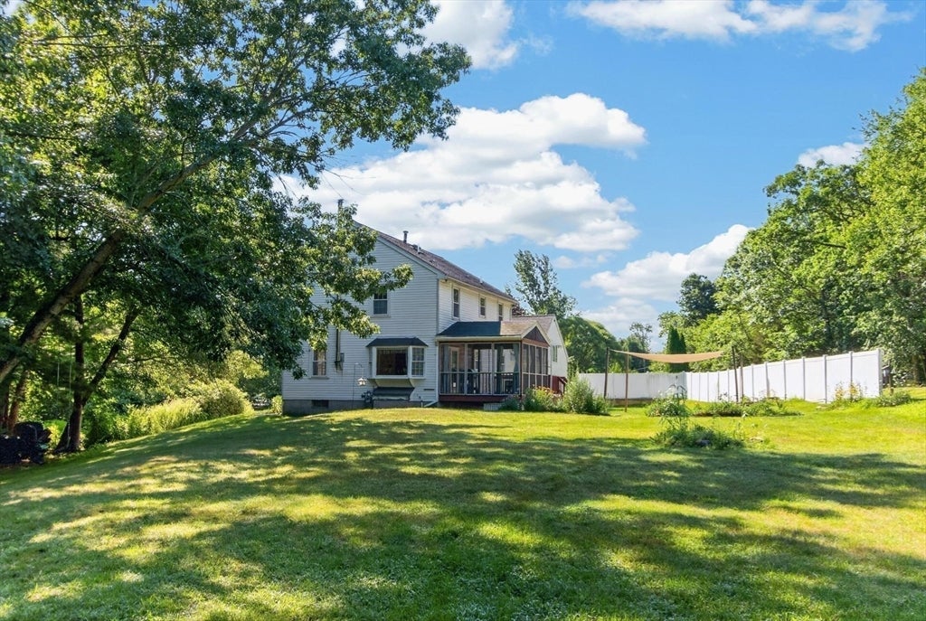 6 Paddock Lane, Dracut, MA Photo #31