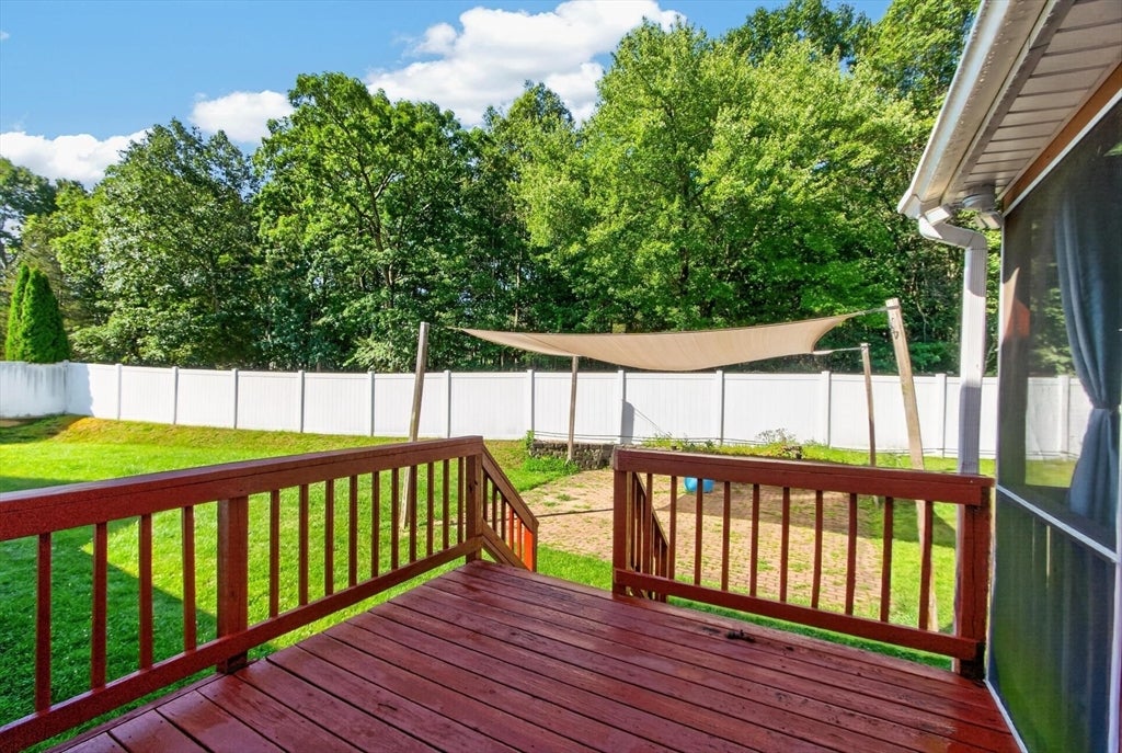 6 Paddock Lane, Dracut, MA Photo #28