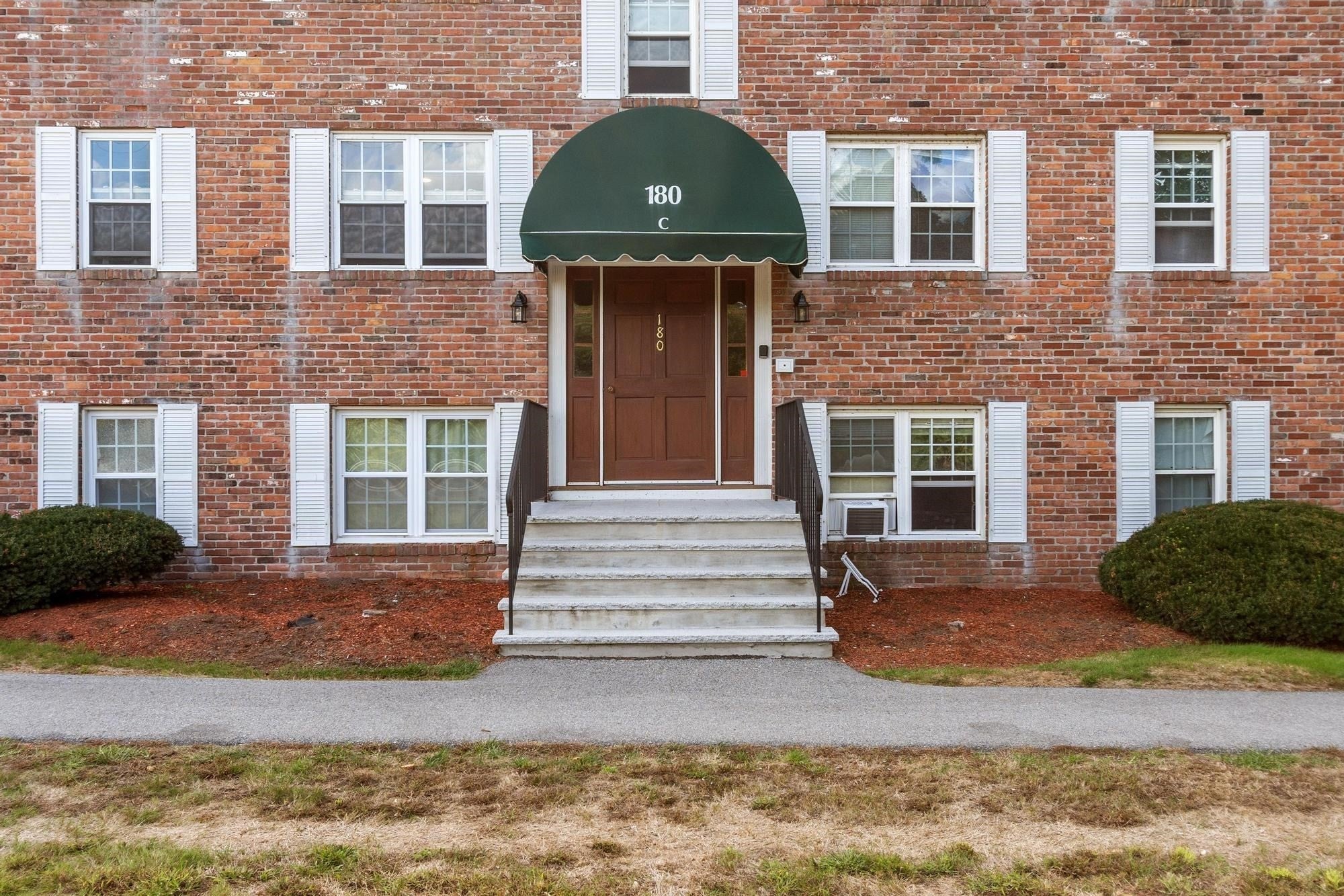 180 Tyngsboro Road #9C, Chelmsford, MA, 180 Tyngsboro Road #9C, Chelmsford, MA Photo #2