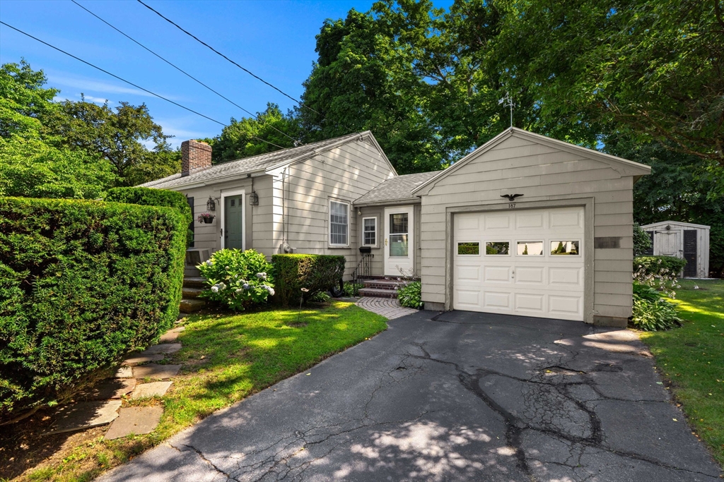 187 Havilah St
