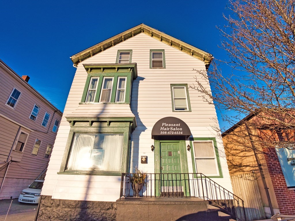 1244 Pleasant St