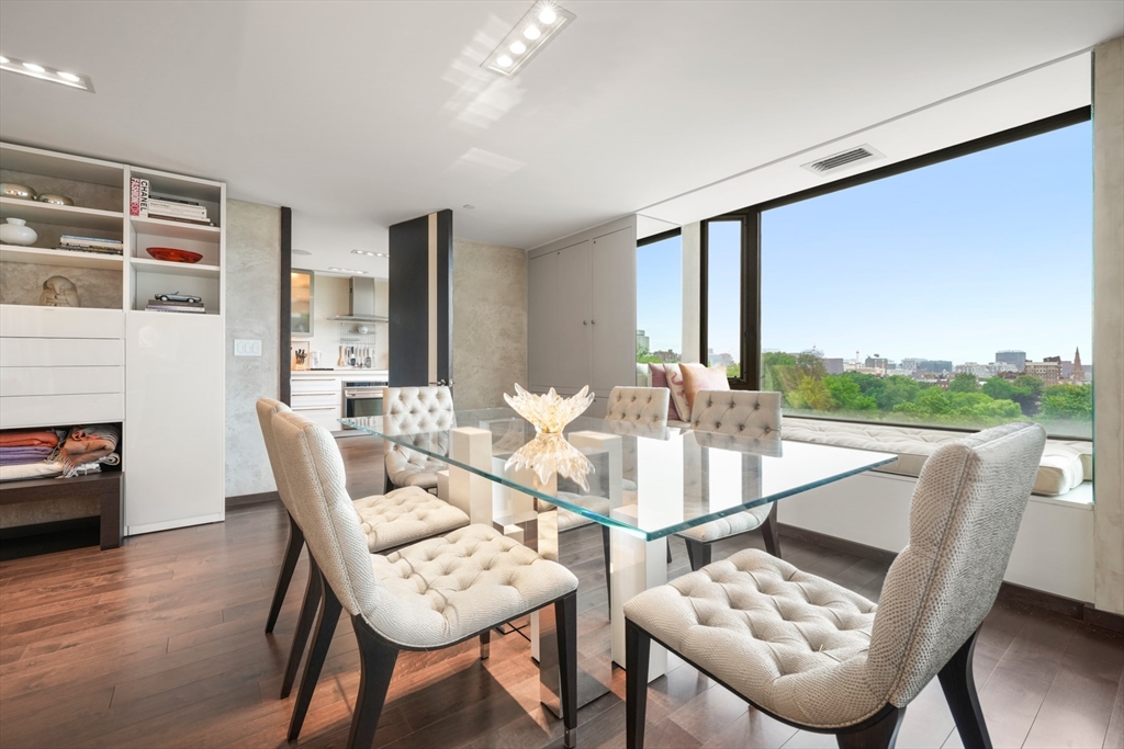 220 Boylston Street 9017